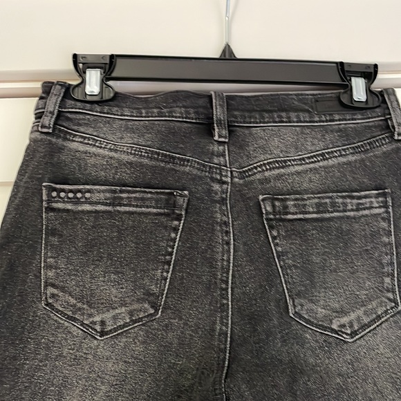 BLANKNYC stretch denim Bermuda shorts - Picture 9 of 11